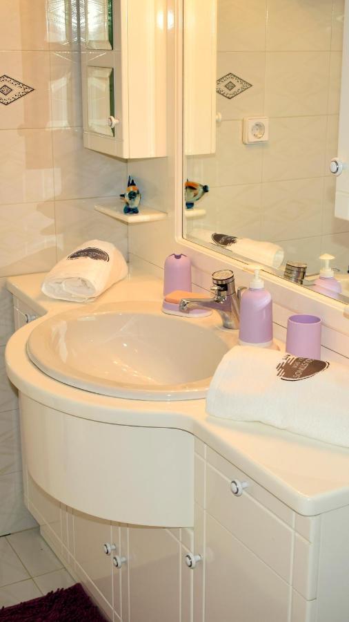 Augoustinos - Sea Side Luxury Apartments أرتيميدا المظهر الخارجي الصورة